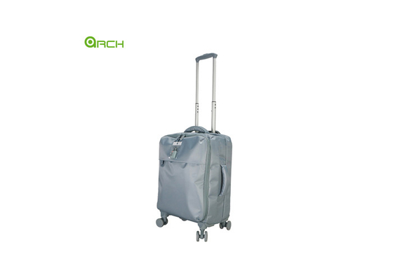 Carruaje de cabina de nylon Carry On Bolsa de equipaje con un bolsillo grande delantero para viajes cortos