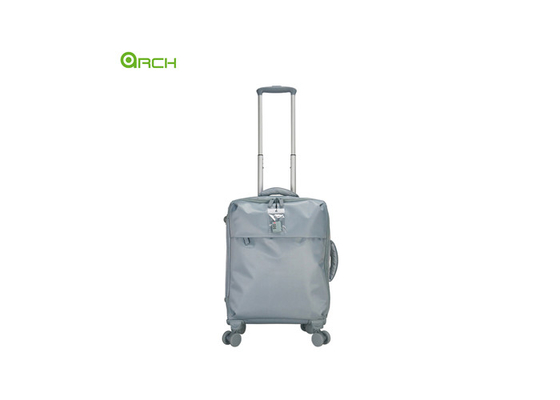 Carruaje de cabina de nylon Carry On Bolsa de equipaje con un bolsillo grande delantero para viajes cortos